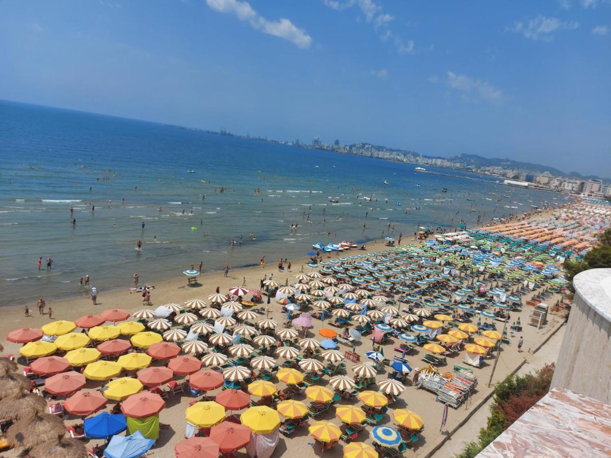 Bral Apartment 6 Durres Bagian luar foto