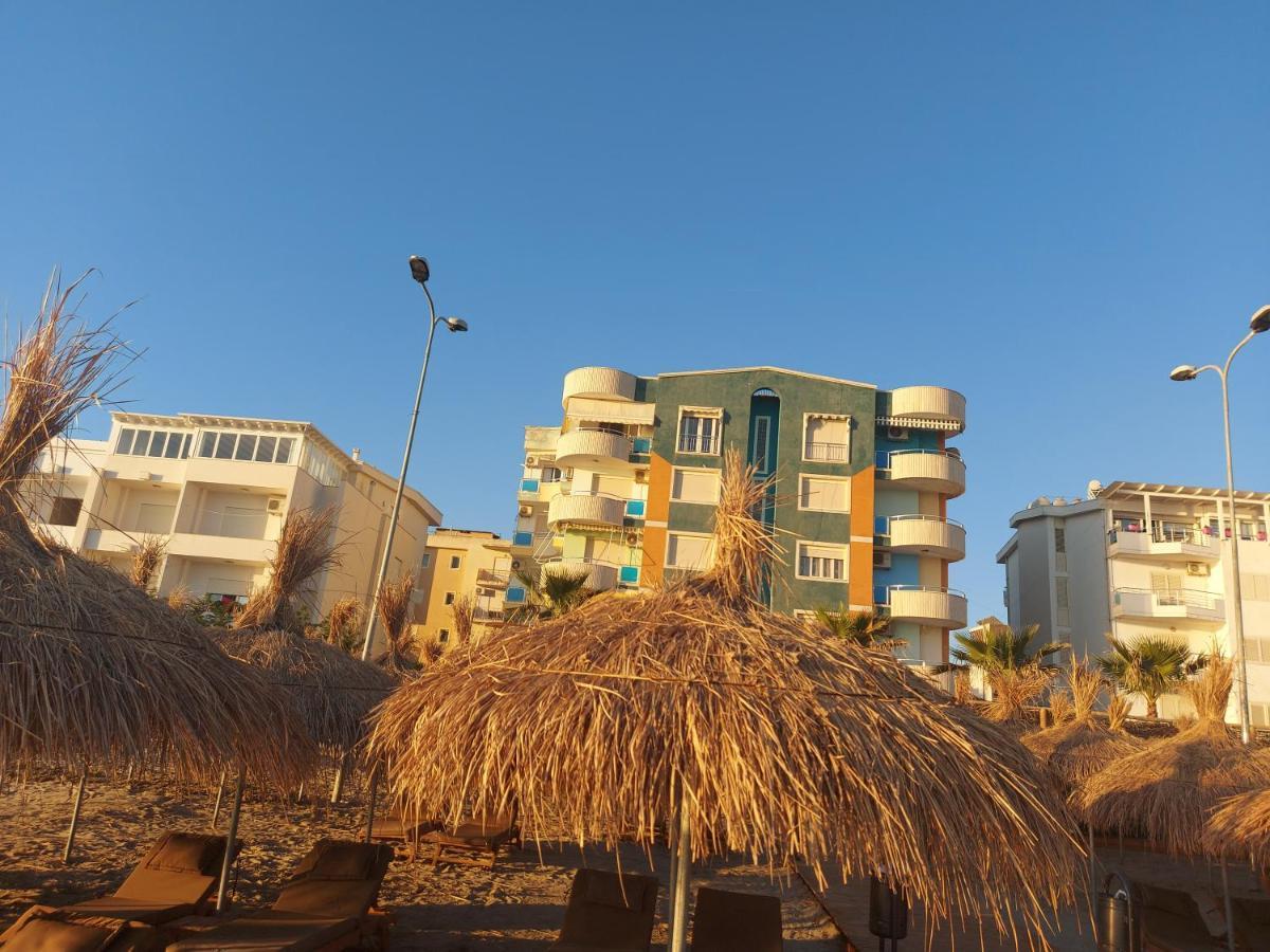Bral Apartment 6 Durres Bagian luar foto