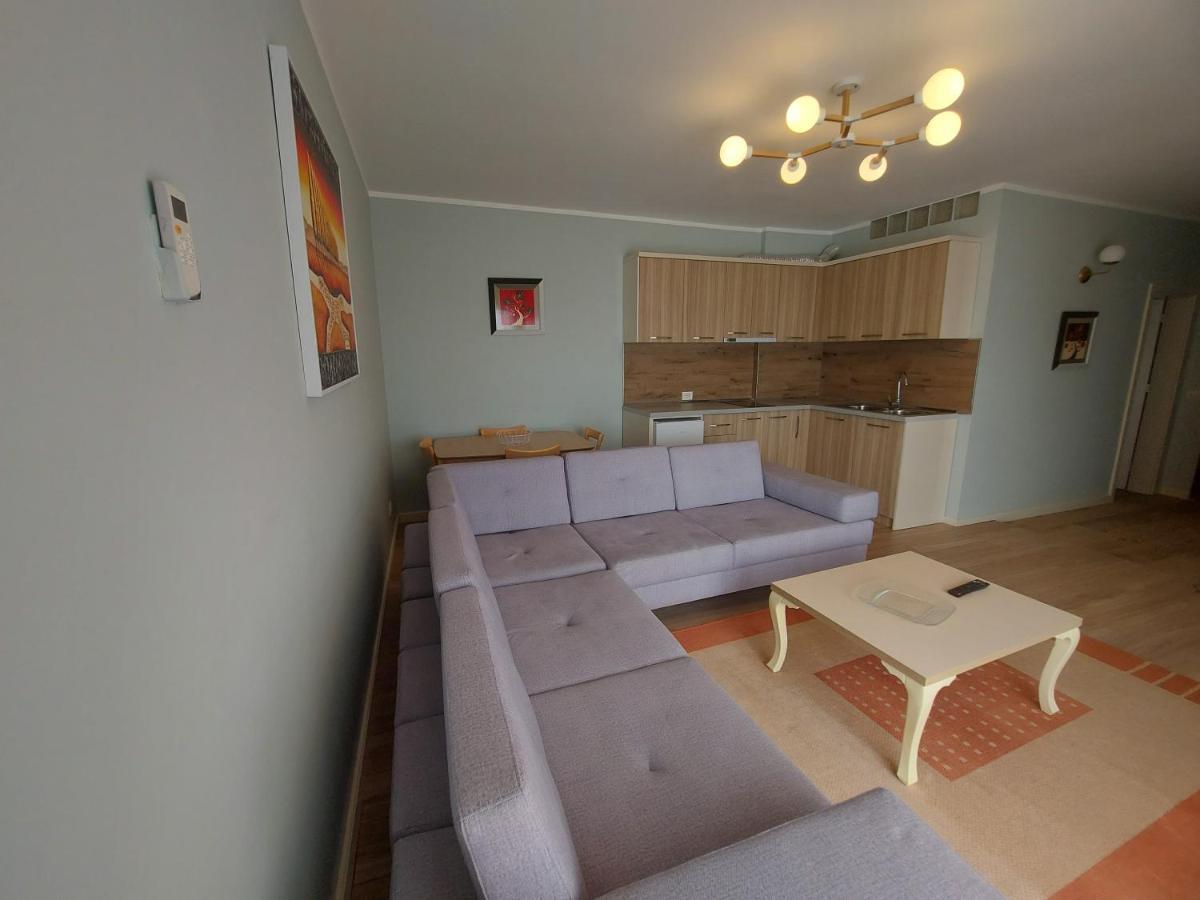 Bral Apartment 6 Durres Bagian luar foto